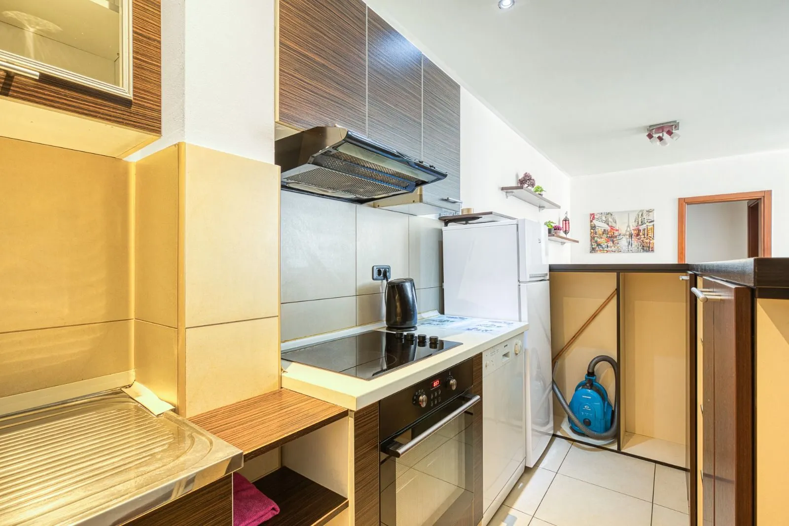 Jednosoban-stan-u-centru-Budve-18 Jednosoban stan 40 m² – Centar, Budva — fotografija 19