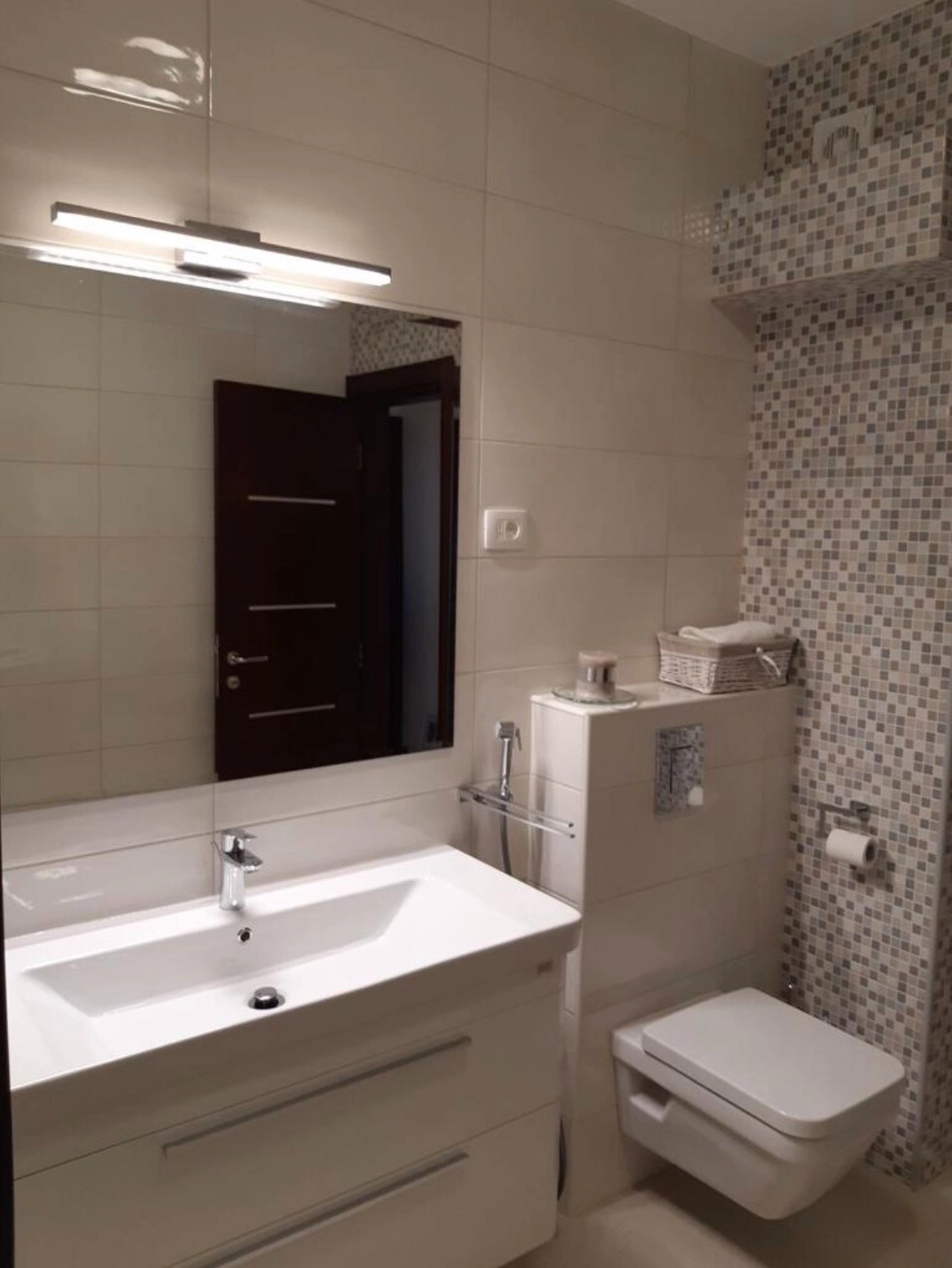 Dvosoban-stan-u-naselju-Preko-Morace-Podgorica-6 Namješten dvosoban stan u naselju Preko Morače, Podgorica — fotografija 7