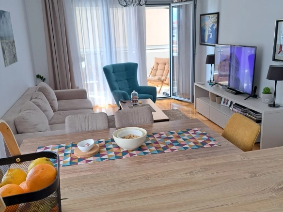 Trosoban stan 84 m² – Rozino, Budva — fotografija 4