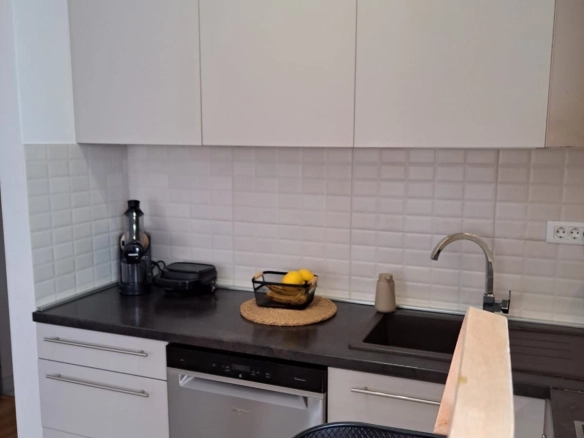 Trosoban stan 84 m² – Rozino, Budva — fotografija 10