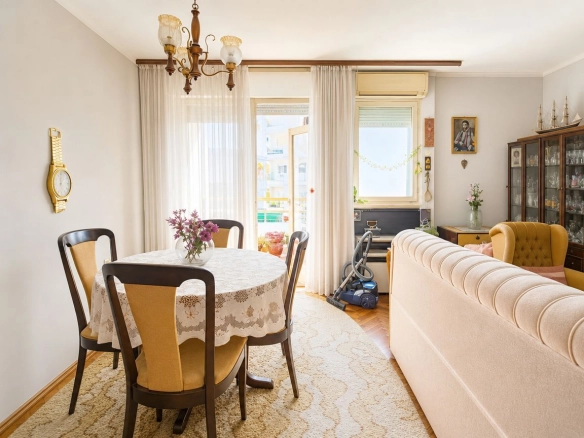 Garsonjera 35 m² – Velji Vinogradi, Budva