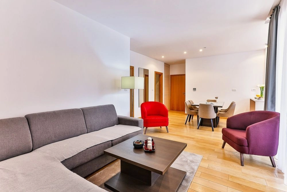 Izdavanje: Dvosoban stan 76 m² – Budva