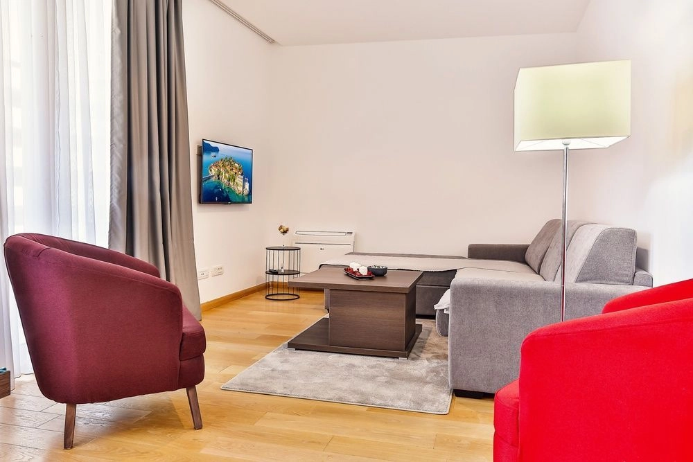 Izdavanje: Dvosoban stan 76 m² – Budva — fotografija 11