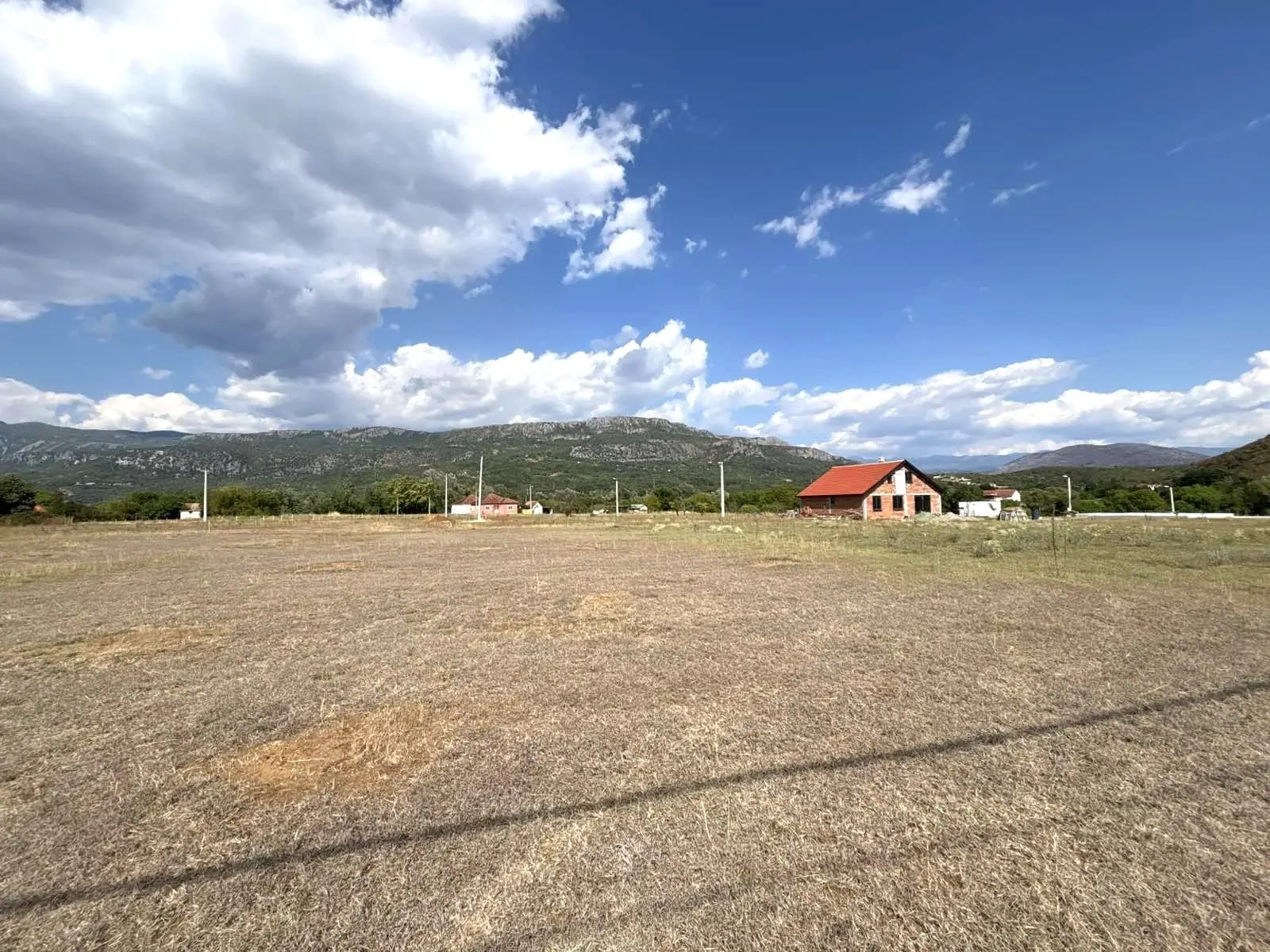 Plac-u-Przinama-Pricelje-Podgorica-1 Plac u Pričelju, Podgorica — fotografija 2