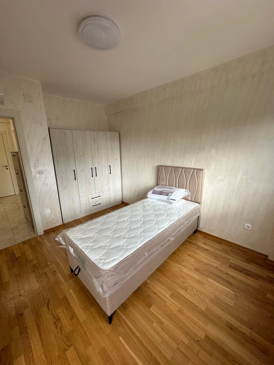 Namjesten-dvosoban-stan-u-Seljanovu-Tivat-5 Izdavanje: Dvosoban stan 70 m² – Seljanovo, Tivat — fotografija 6