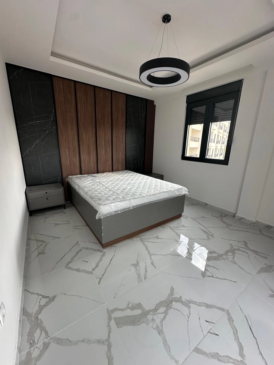 Jednosoban-stan-sa-pogledom-na-more-Seljanovo-Tivat-1 Izdavanje: Jednosoban stan 50 m² – Seljanovo, Tivat — fotografija 2