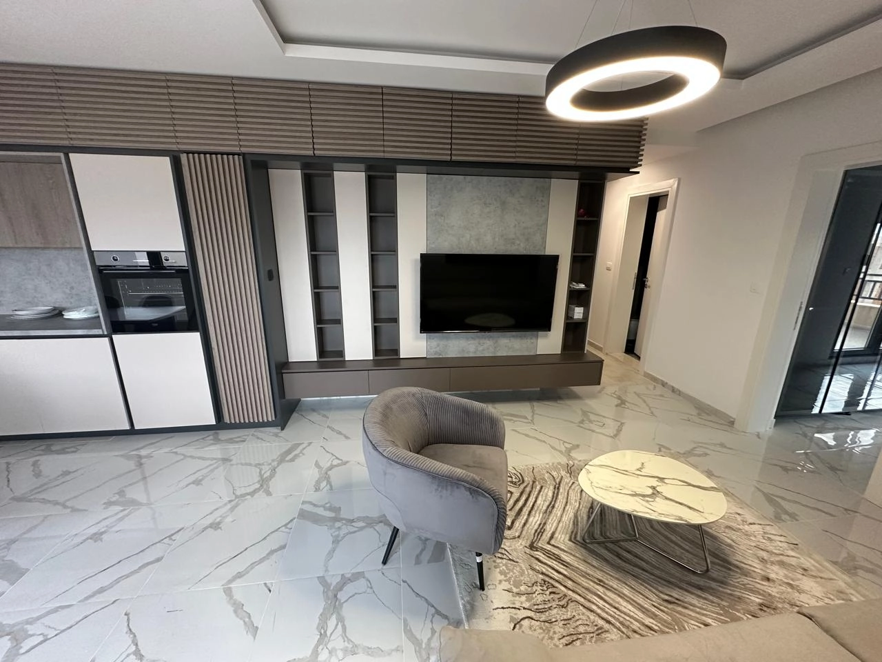 Jednosoban-stan-sa-pogledom-na-more-Seljanovo-Tivat-5 Izdavanje: Jednosoban stan 50 m² – Seljanovo, Tivat — fotografija 6