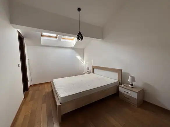 Izdavanje: Stan 186 m² – Krivi most, Podgorica — fotografija 8