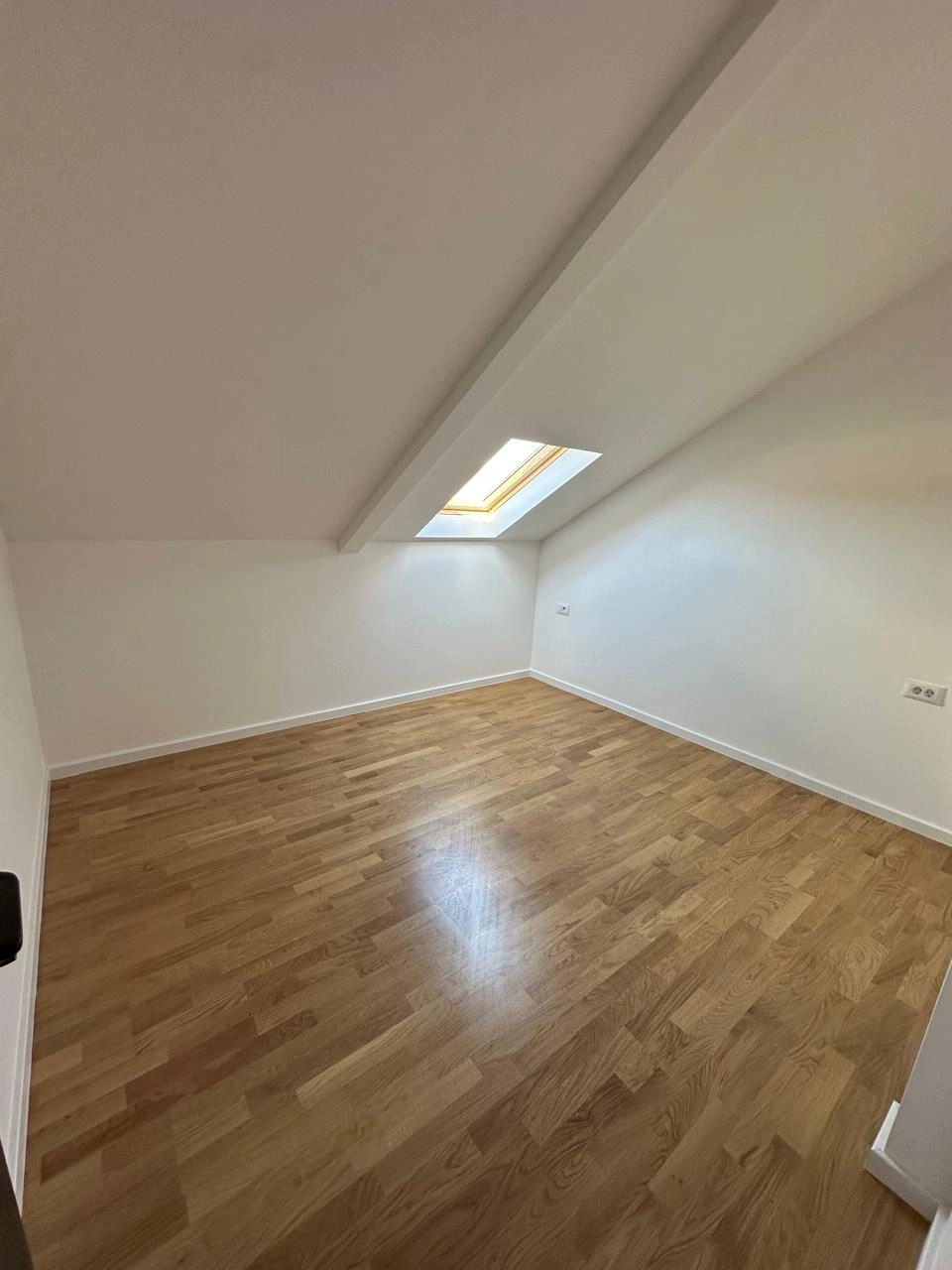 Dvosoban-stan-u-Zagoricu-Podgorica-8 Izdavanje: Dvosoban stan 100 m² – Zagorič, Podgorica — fotografija 9