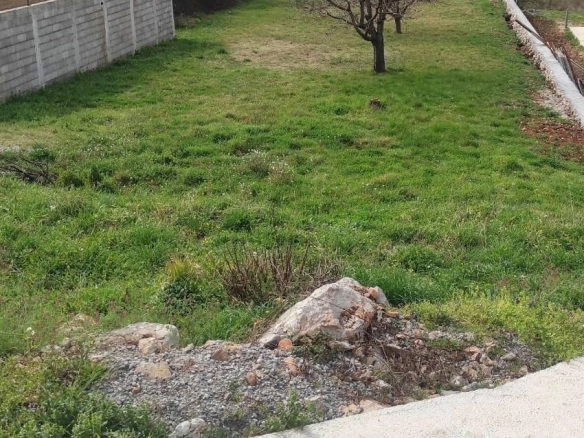 Plac od 1269 m² u Rogamima