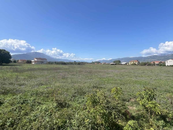 Plac 7.430 m² – Spuž, Danilovgrad — fotografija 3