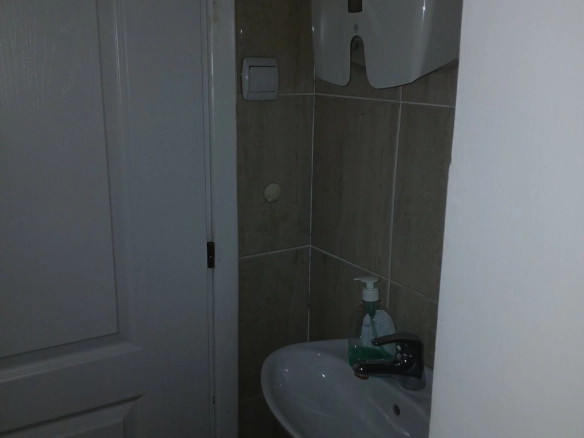 Poslovni prostor 70 m² – Centar, Podgorica — fotografija 11