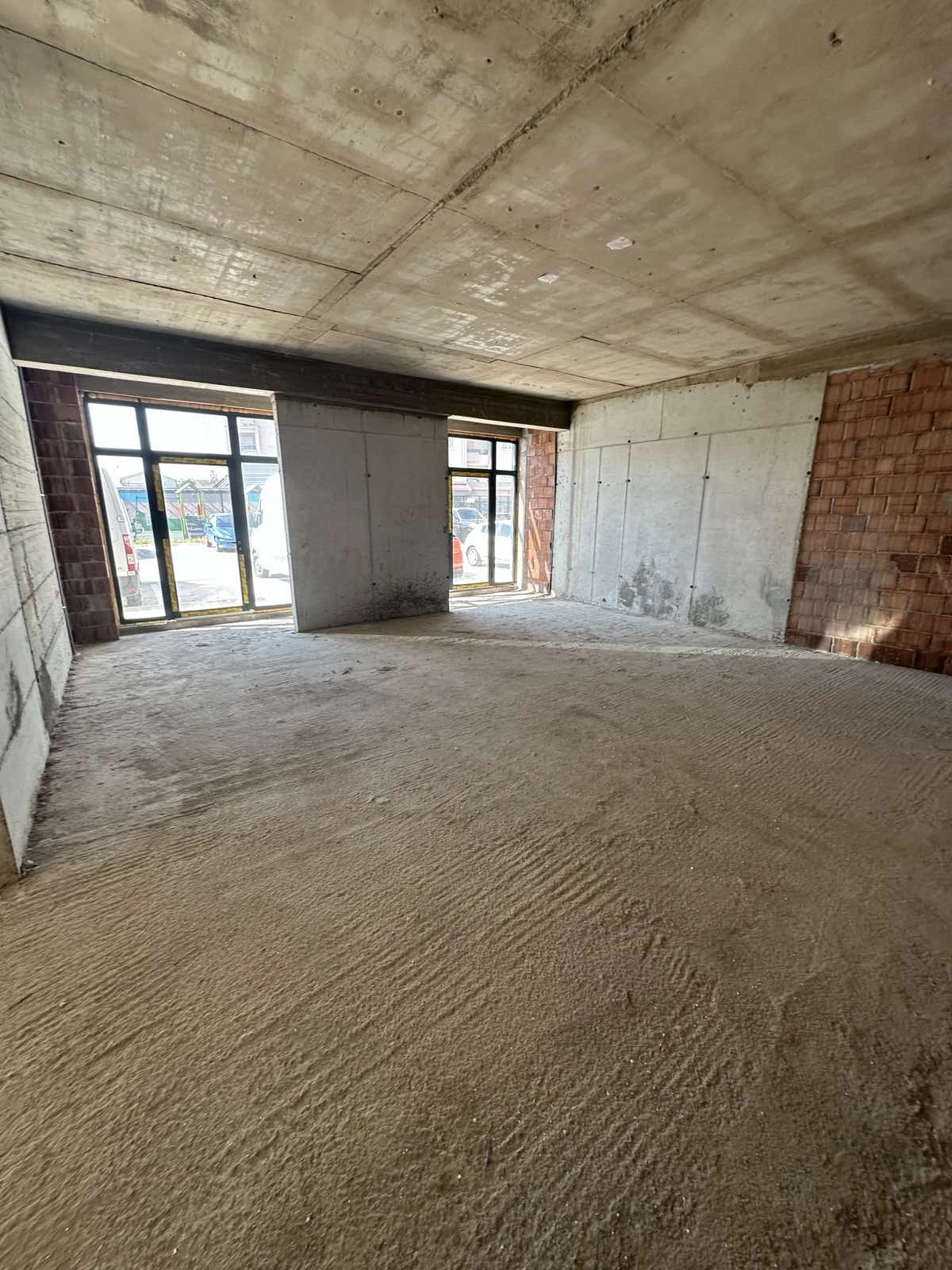 Poslovni-prostor-u-projektu-Ventura-Park-Stari-aerodrom-Podgorica-5 Izdavanje: Poslovni prostor 200 m² – Stari aerodrom, Podgorica — fotografija 6