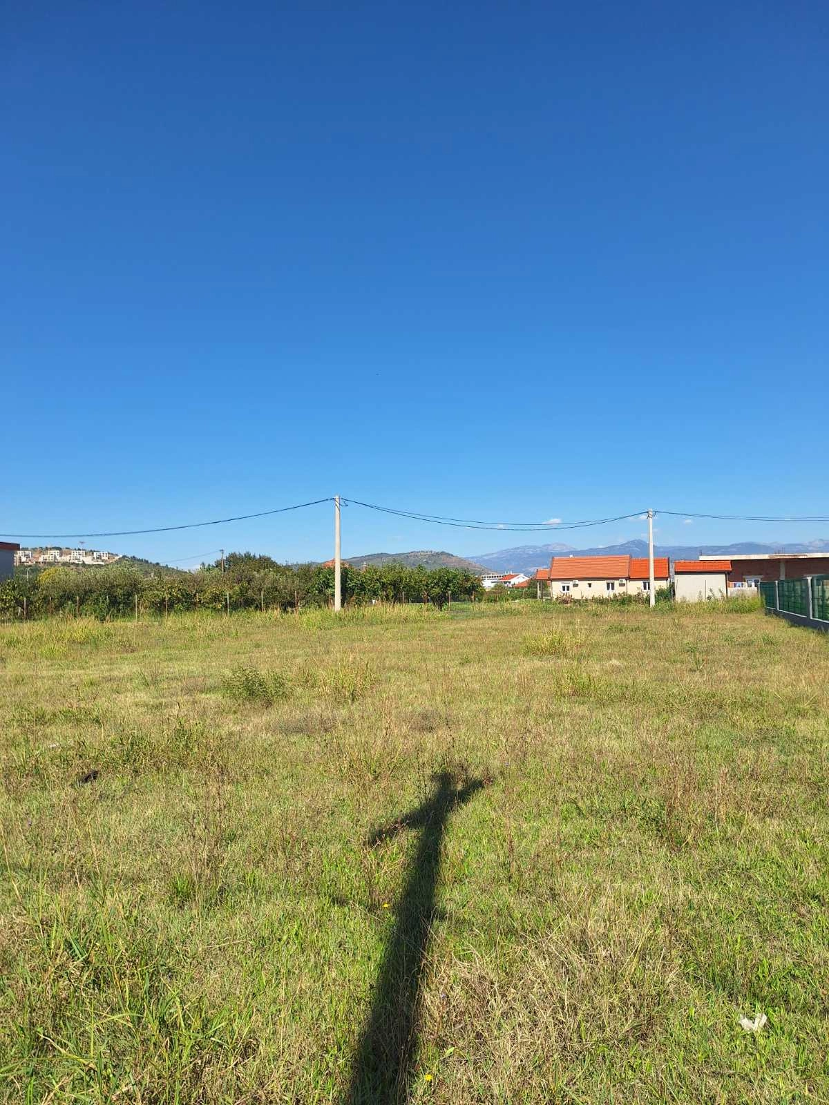 Plac 1.303 m² – Kokoti, Podgorica — fotografija 2