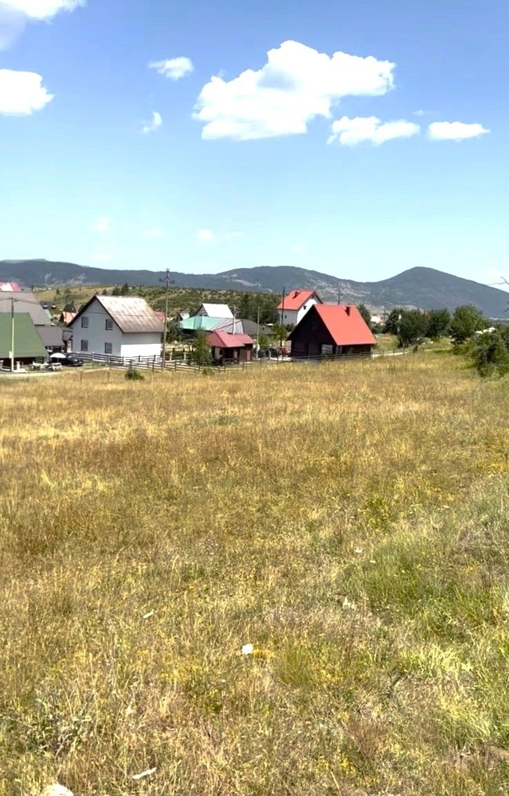 Plac-600-m²-na-Zabljaku-4 Plac 600 m² – Žabljak — fotografija 5