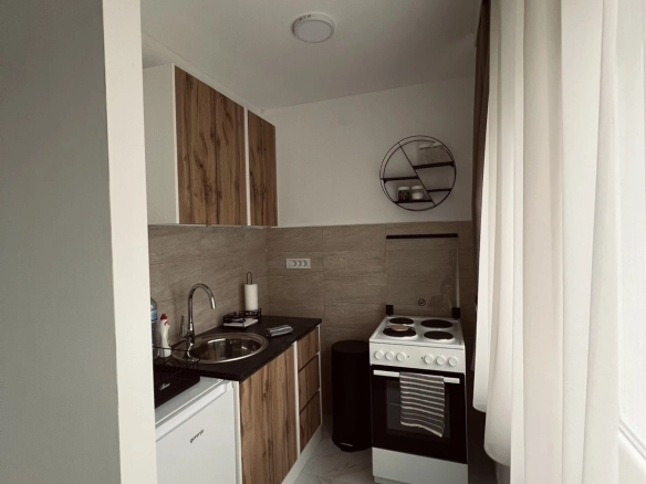 Izdavanje: Jednosoban stan 40 m² – Nikšić — fotografija 4