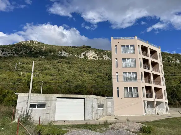 Hotel 575 m² – Čanj, Bar — fotografija 2