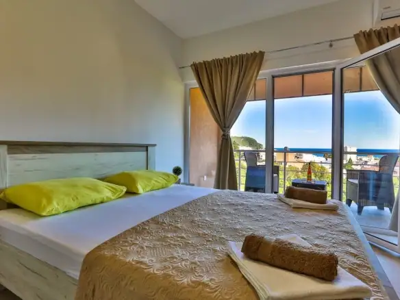 Hotel 575 m² – Čanj, Bar — fotografija 6