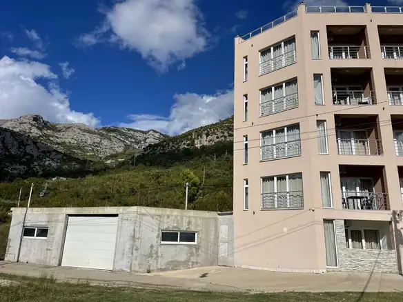 Hotel 575 m² – Čanj, Bar — fotografija 14