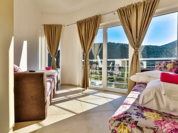 Hotel 575 m² – Čanj, Bar — fotografija 16