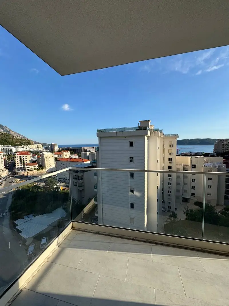 Dvosoban-stan-sa-pogledom-na-more-Becici-Budva-7 Dvosoban stan 74 m² – Bečići, Budva — fotografija 8