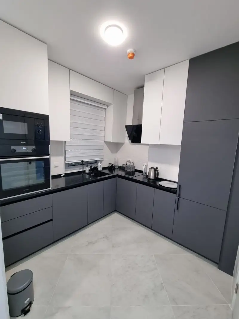 Izdavanje: Trosoban stan 95 m² – Rozino, Budva — fotografija 9