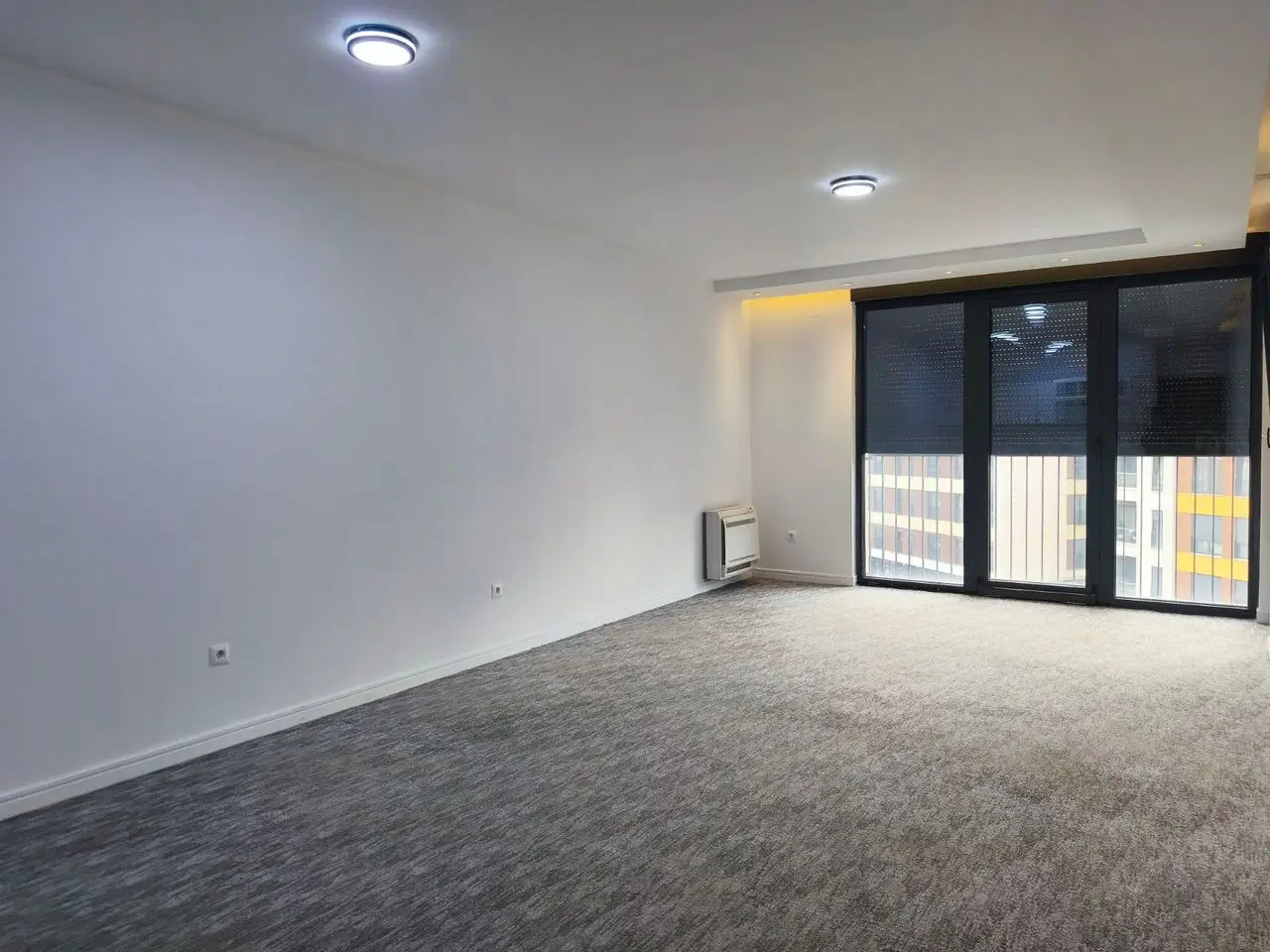 Dvosoban-stan-u-zgradi-LINEA-Podgorica-1 Izdavanje: Dvosoban stan 84 m² – Podgorica — fotografija 2