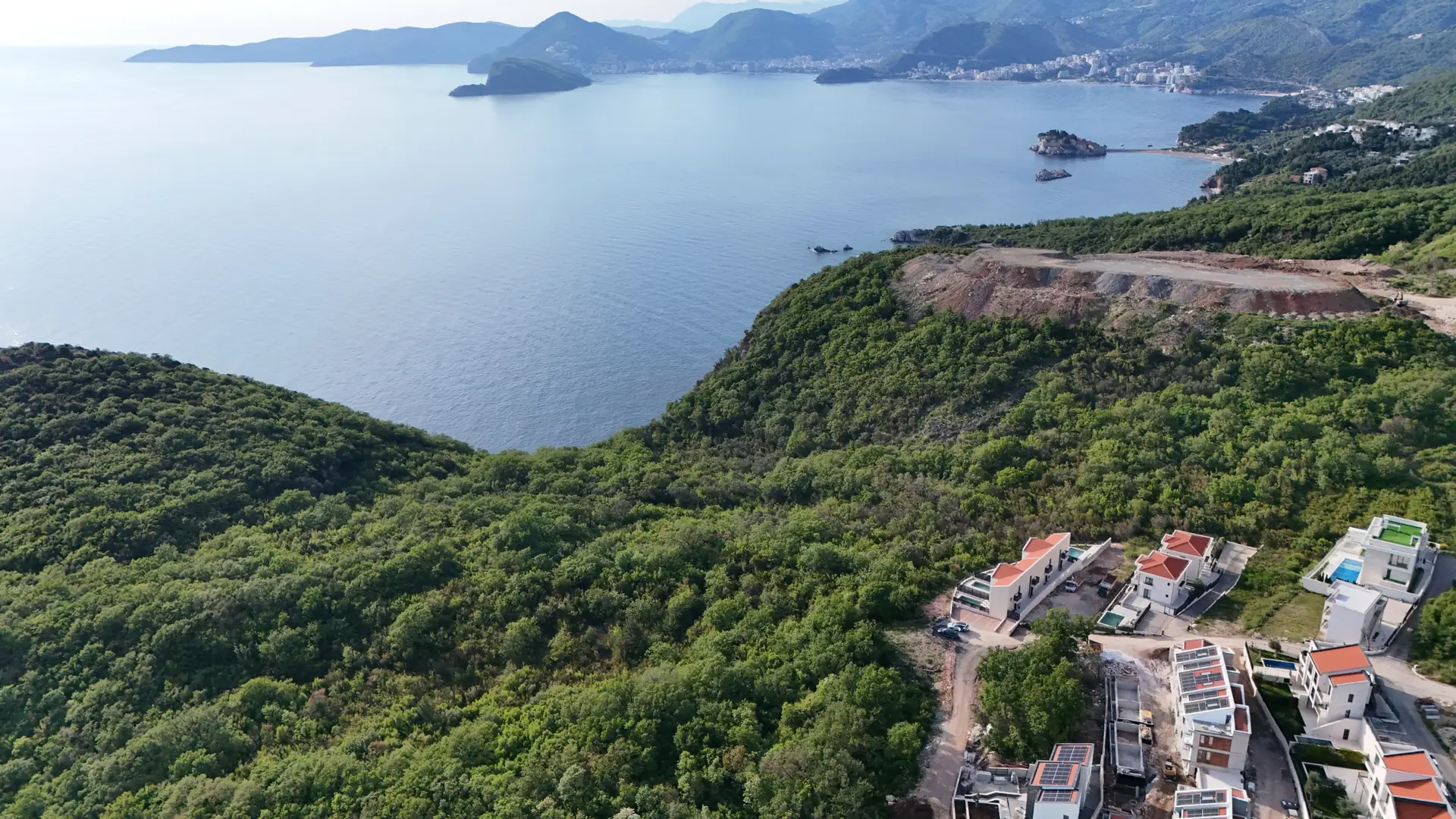 Urbanizovan-plac-s-pogledom-na-more-Rezevici-Budva-1 Plac – Reževići, Budva — fotografija 2