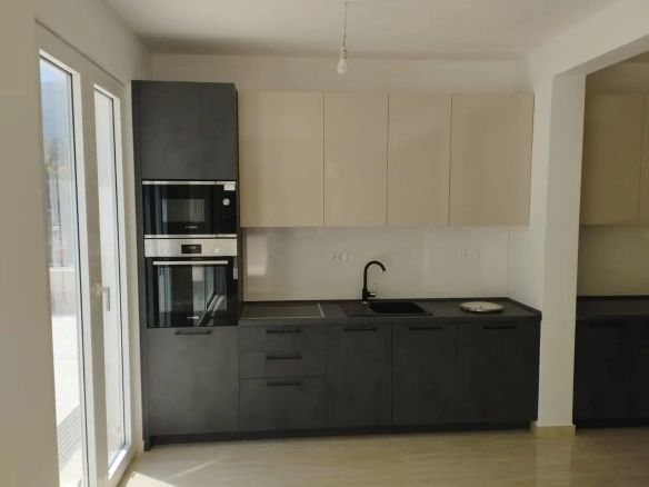 Dvosoban stan 74 m² – Herceg Novi — fotografija 4