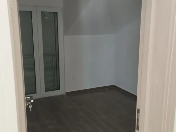 Dvosoban stan 74 m² – Herceg Novi — fotografija 6