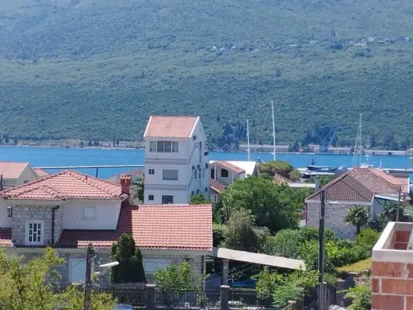 Dvosoban stan 74 m² – Herceg Novi — fotografija 10