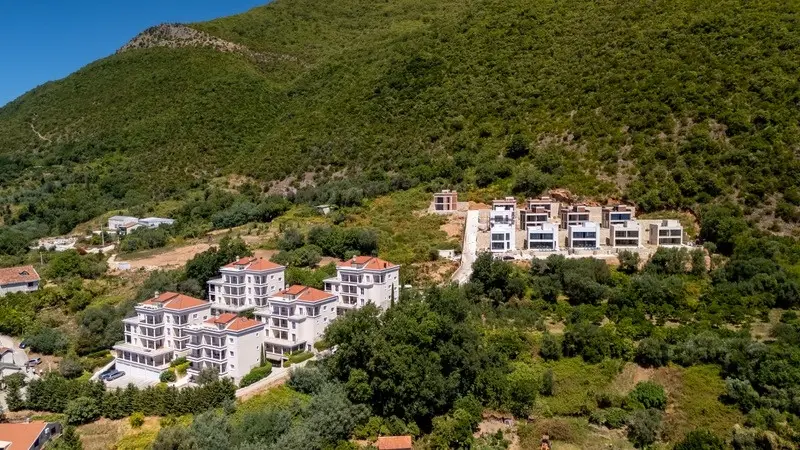 Vila-sa-panoramskim-pogledom-na-zaliv-Herceg-Novi-6 Kuća 228 m² – Herceg Novi — fotografija 7