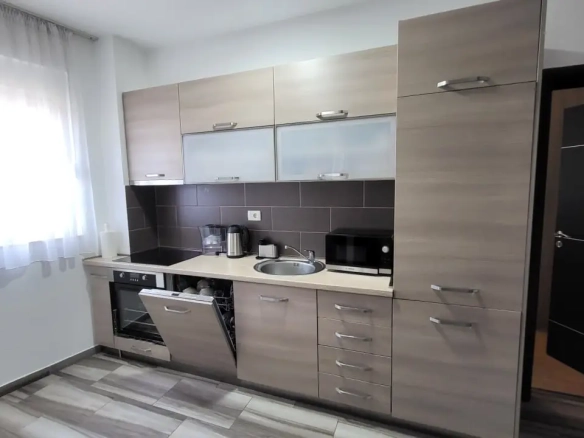 Dvosoban stan 67 m² – Bečići, Budva — fotografija 7