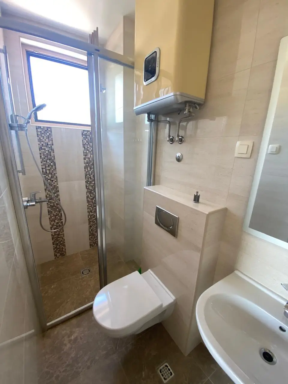 Dvosoban-stan-sa-pogledom-na-more-u-Becicima-Budva-3 Dvosoban stan 65 m² – Bečići, Budva — fotografija 4