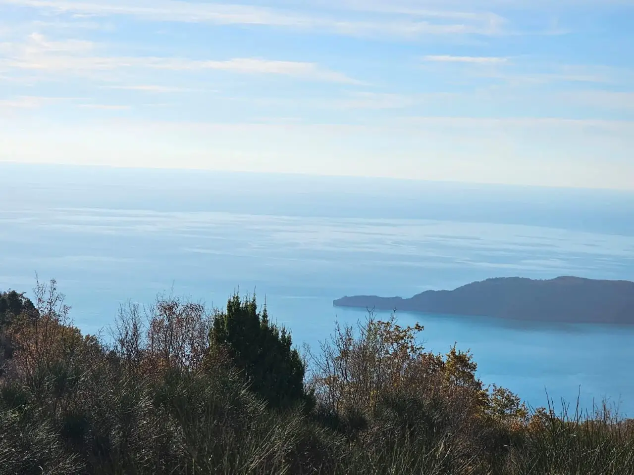 Urbanizovan-plac-sa-pogledom-na-more-Przno-Budva-2 Plac 85 m² – Pržno, Budva — fotografija 3