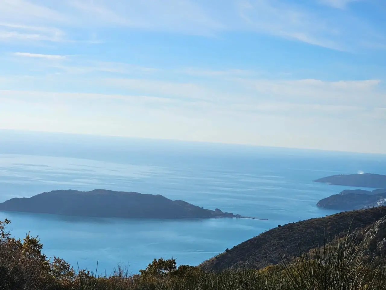 Urbanizovan-plac-sa-pogledom-na-more-Przno-Budva-3 Plac 85 m² – Pržno, Budva — fotografija 4