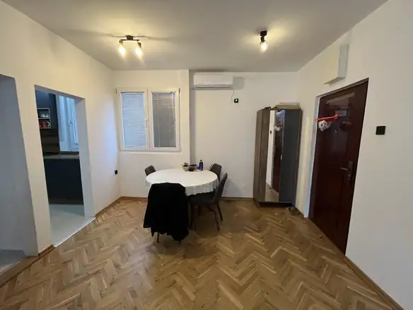 Izdavanje: Jednosoban stan 53 m² – Velji Vinogradi, Budva — fotografija 4
