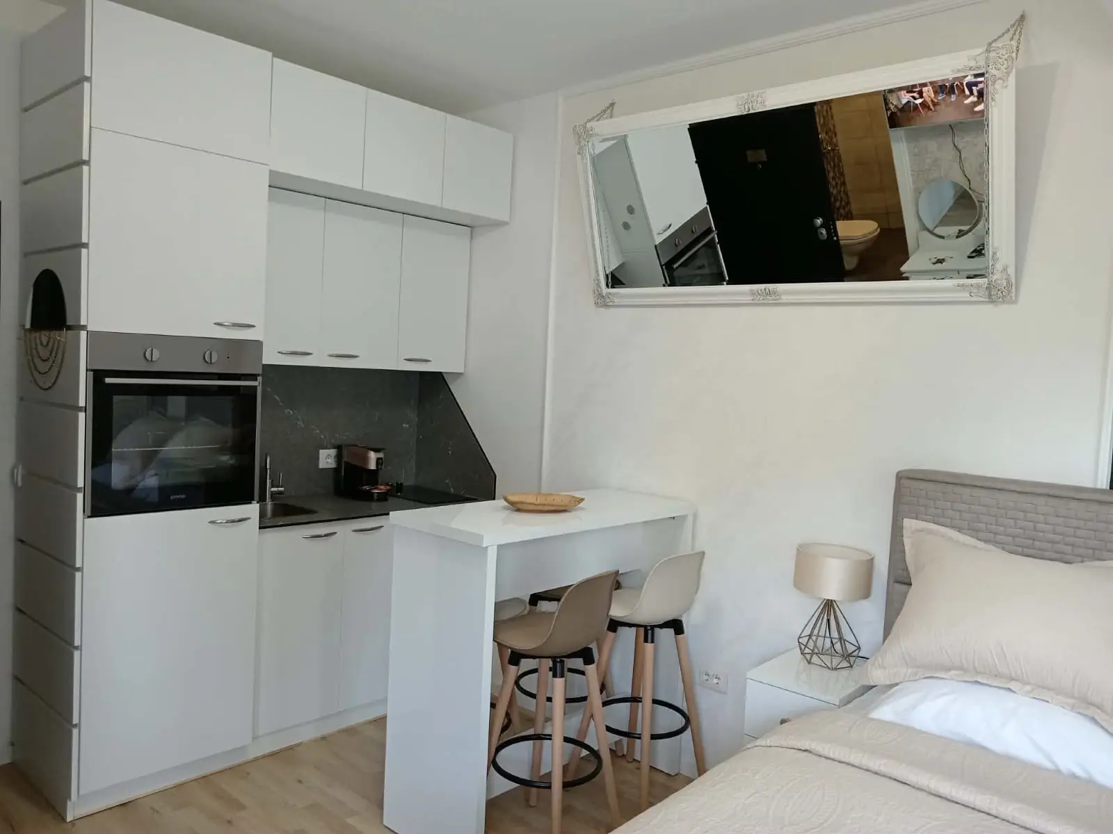 Garsonjera-u-hotelskom-kompleksu-Olea-Ulcinj Garsonjera u hotelskom kompleksu Olea
