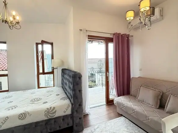 Izdavanje: Garsonjera 33 m² – Petrovac, Budva — fotografija 4