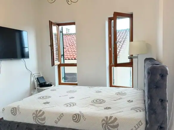 Izdavanje: Garsonjera 33 m² – Petrovac, Budva — fotografija 7