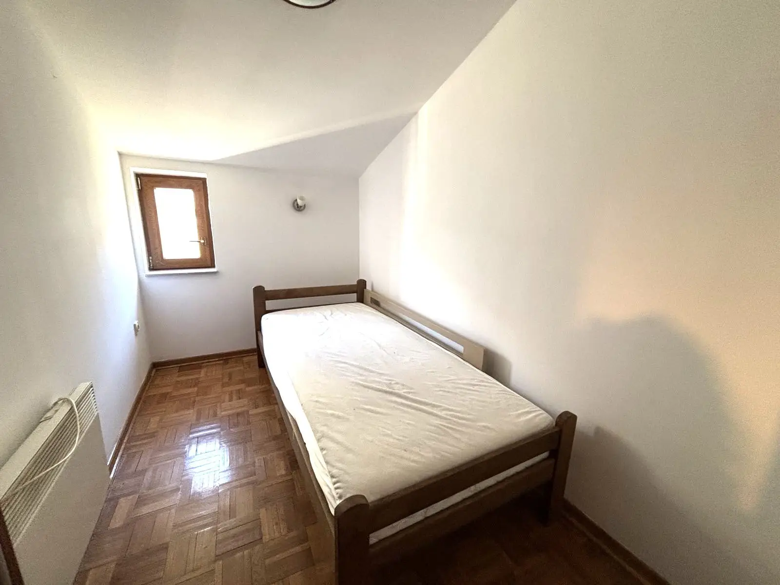 Trosoban stan 80 m² – Stari aerodrom, Podgorica — fotografija 7