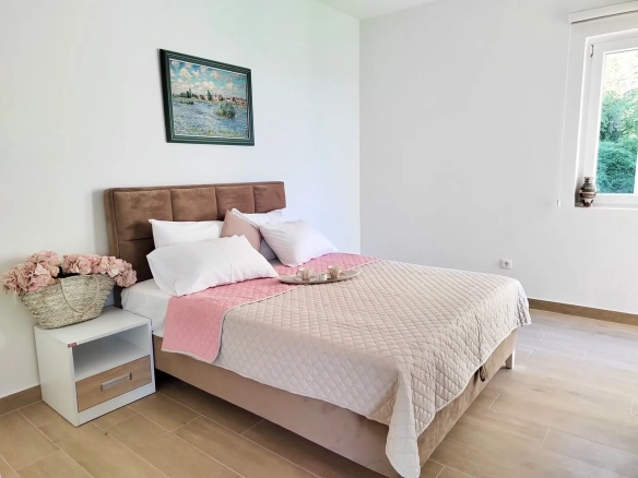 Izdavanje: Dvosoban stan 77 m² – Seoce, Budva — fotografija 4