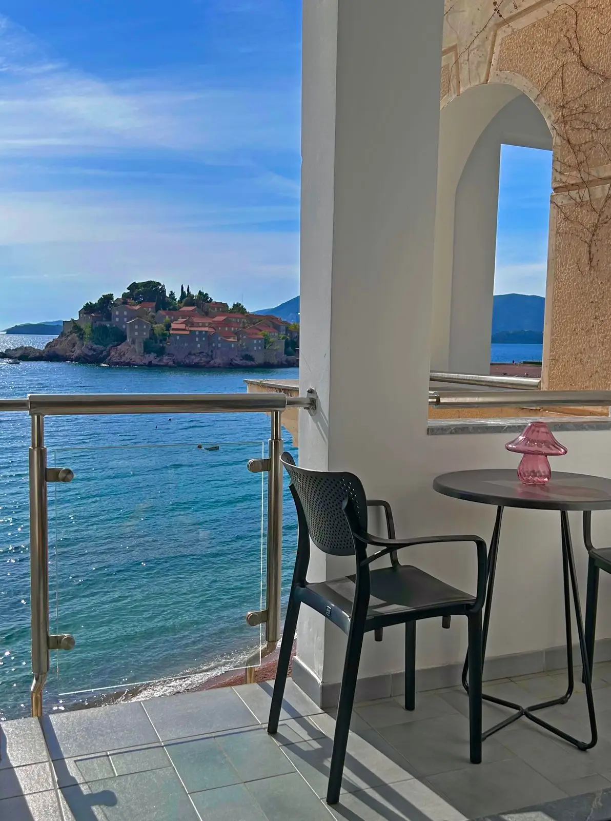 Izdavanje: Dvosoban stan – Sveti Stefan, Budva — fotografija 9