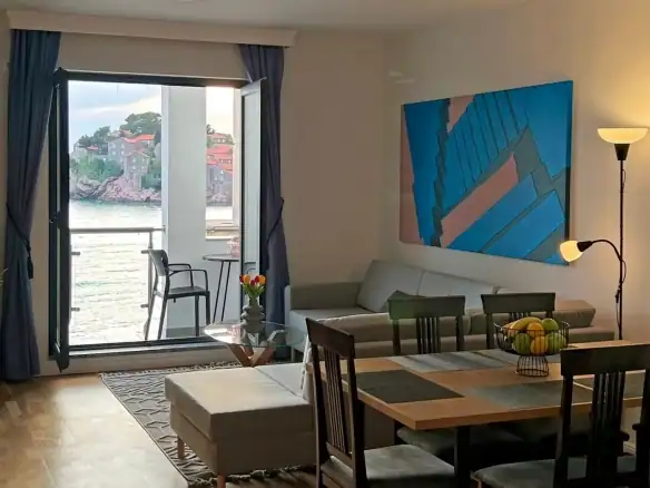 Izdavanje: Dvosoban stan – Sveti Stefan, Budva — fotografija 10