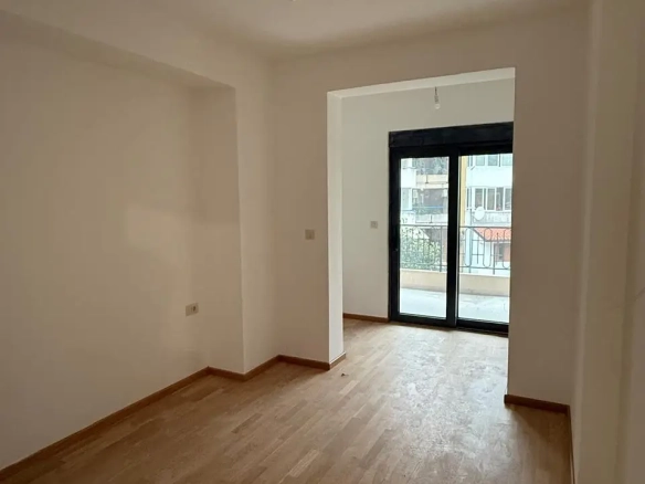 Trosoban stan 115 m² – Budva — fotografija 7