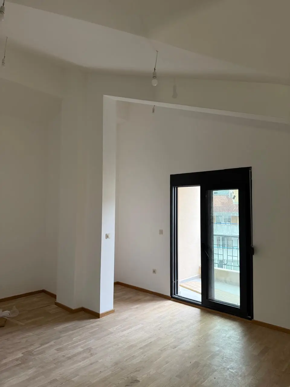 Jednosoban-stan-sa-dvije-terase-Adok-Budva-9 Jednosoban stan 71 m² – Budva — fotografija 10