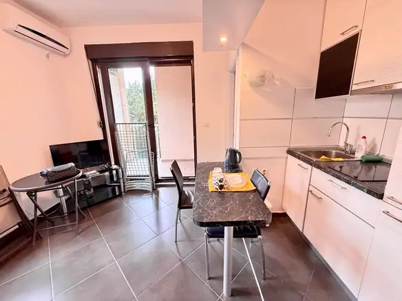 Jednosoban stan 31 m² – Bečići, Budva — fotografija 4