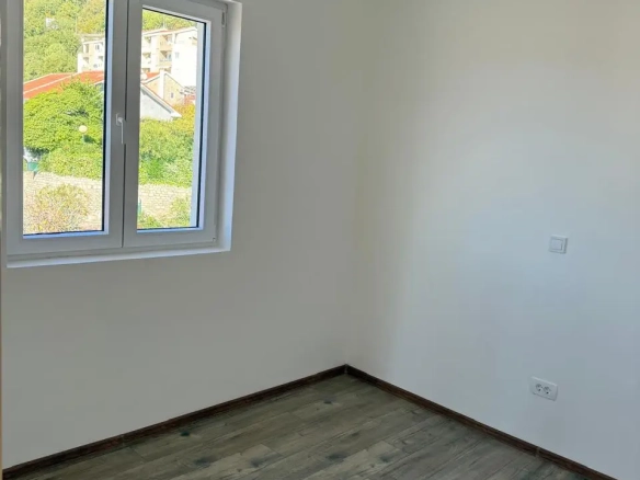 Dvosoban stan 54 m² – Petrovac, Budva — fotografija 2