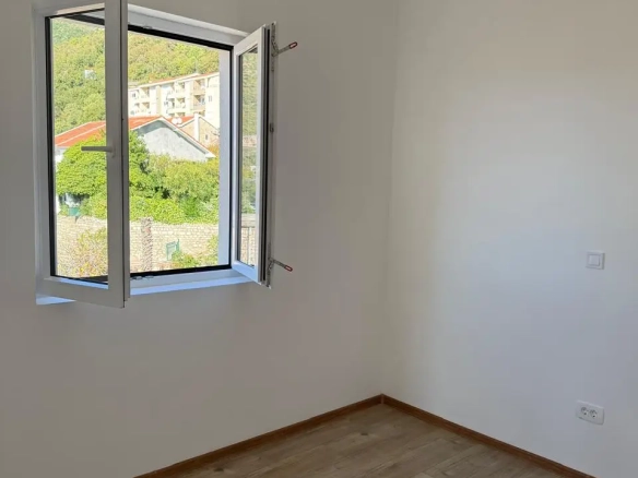 Dvosoban stan 54 m² – Petrovac, Budva — fotografija 6