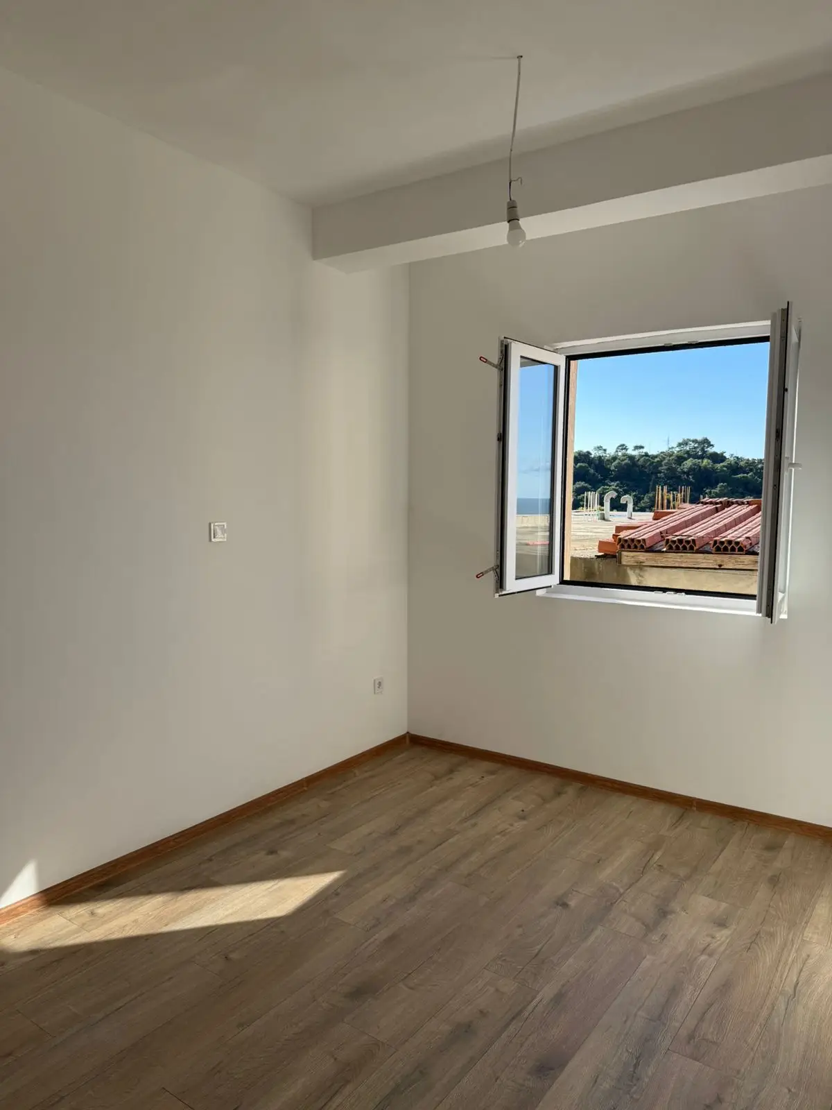Dvosoban-stan-u-novogradnji-Petrovac-Budva-6 Dvosoban stan 54 m² – Petrovac, Budva — fotografija 7